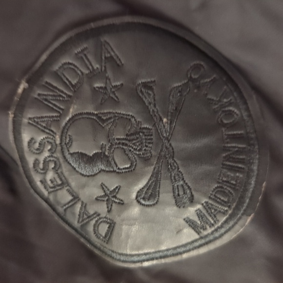 Bomber jacket - Picture 4 of 8